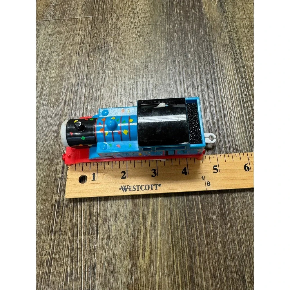Mattel Thomas & Friends TrackMaster Gordon Motorized Blue Train Engine 2013